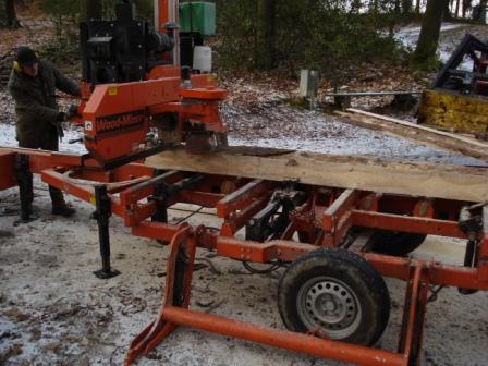 Wood Mizer LT20 alles ein bischen Eng.JPG