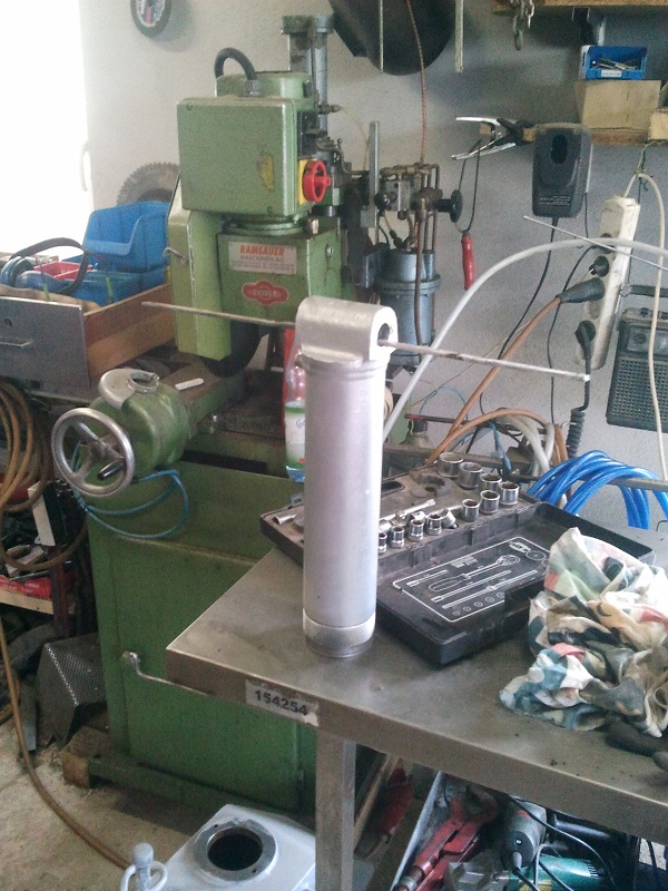 Stütze grundiert.jpg