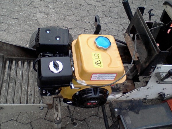 neuer Motor (3).jpg