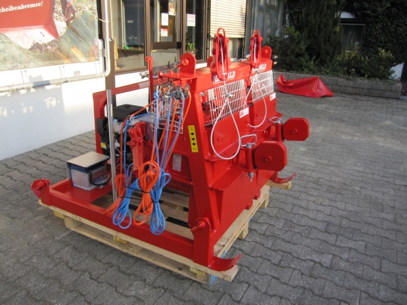 Doppeltrommel-Motorwinde.JPG