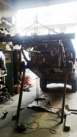 32. Pick up hoch hinten.jpg