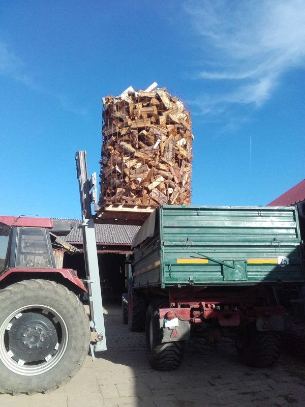 2019-09-20 Baustahlmattensilos aufladen.jpg