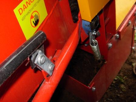 Hebel von Einzugswalze klein.JPG