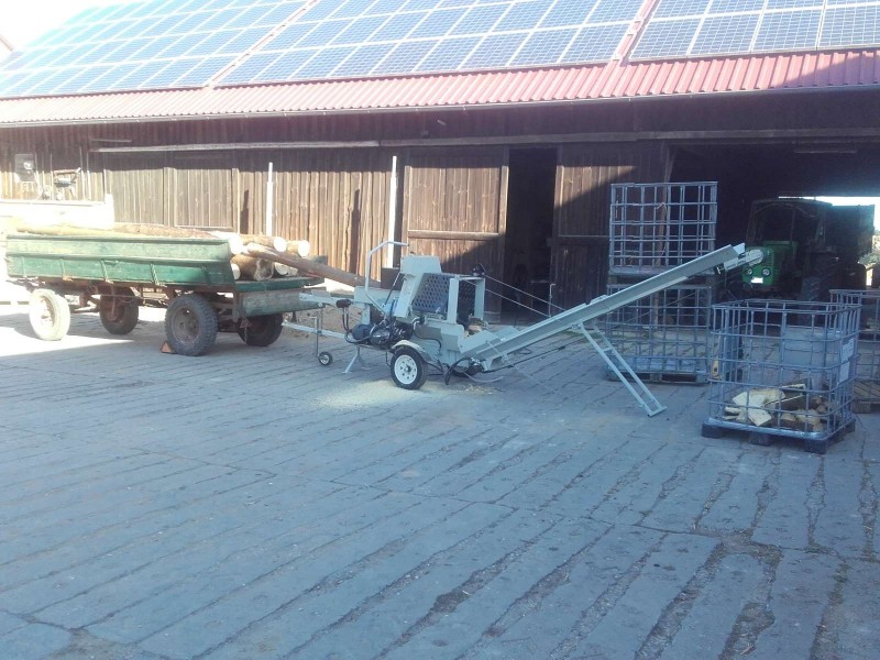 2019-09-21 Direkt vom Anhänger 1.jpg