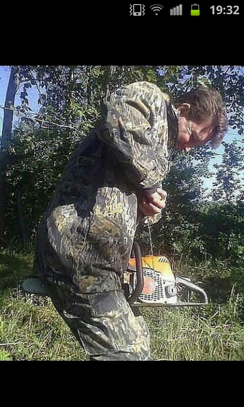 Säge anschmeissen.jpg