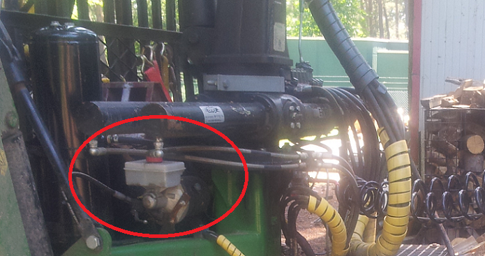 Druckluftbremse Rückewagen.png