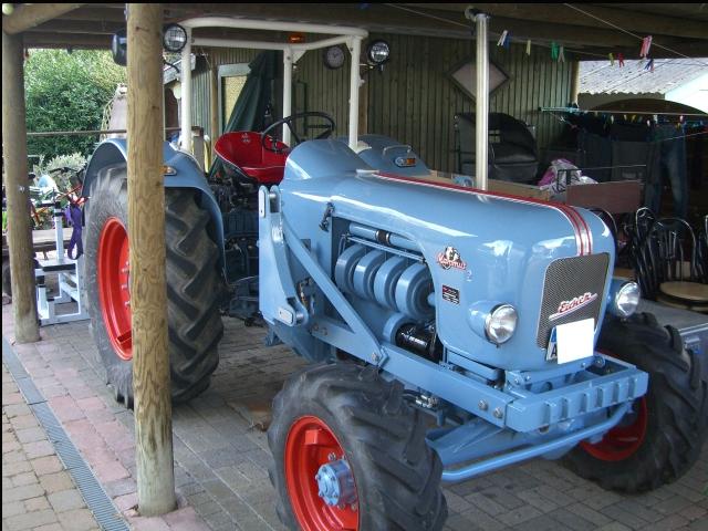 Eicher_3.JPG