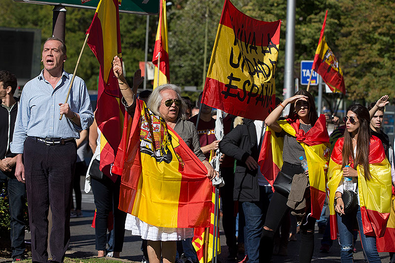 Katalonien Unabhängigkeitsgegner.jpg