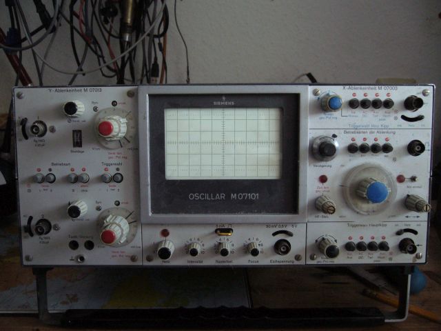 Oszilloskop.JPG