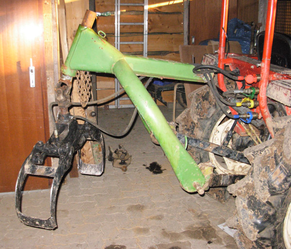 Rückezange von rechts-2.jpg