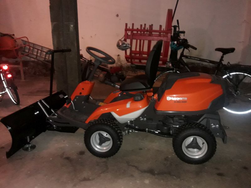 Rider R320 AWD.jpg