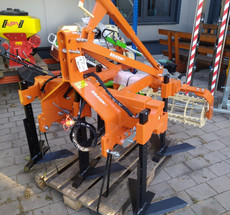 7461565cd4.jpg
