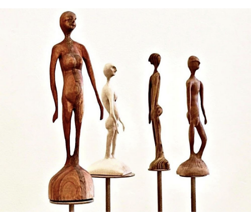 SylviaGnatz m.w.d Holz.png