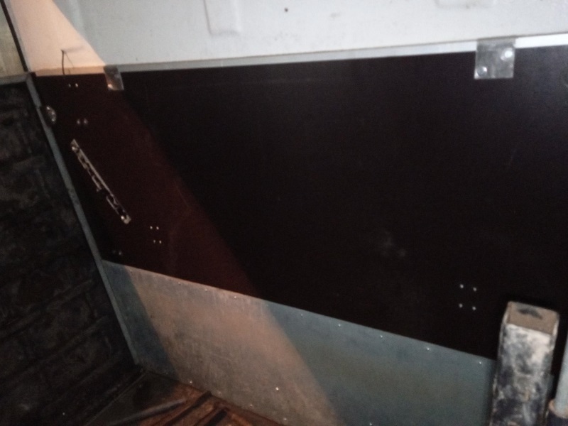 Linke seite innen.jpg