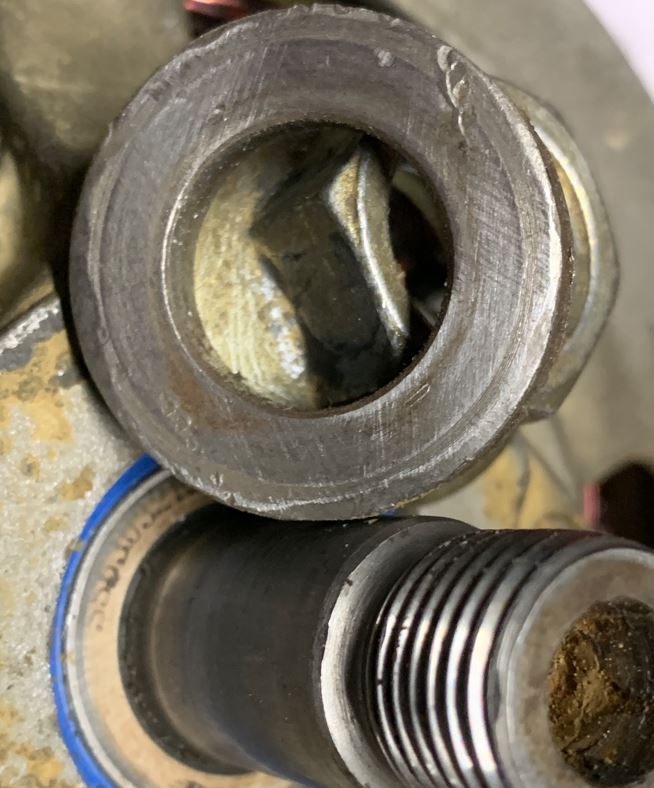 Bosch Lichtmaschine Distanzscheibe Bild 2.JPG