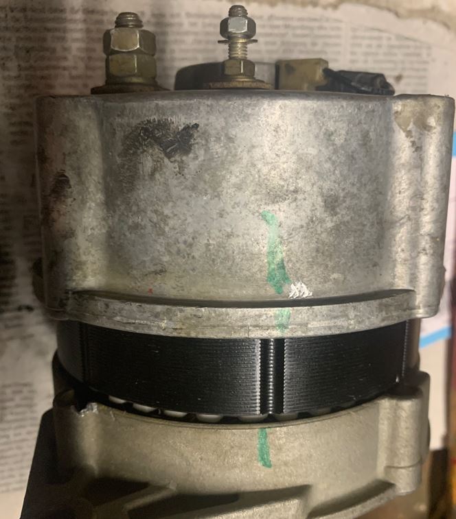 Bosch Lichtmaschine Teilemarkierung für Zusammenbau.JPG