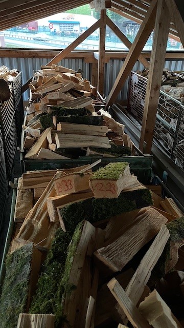 05 Holz in Box fertig.jpg