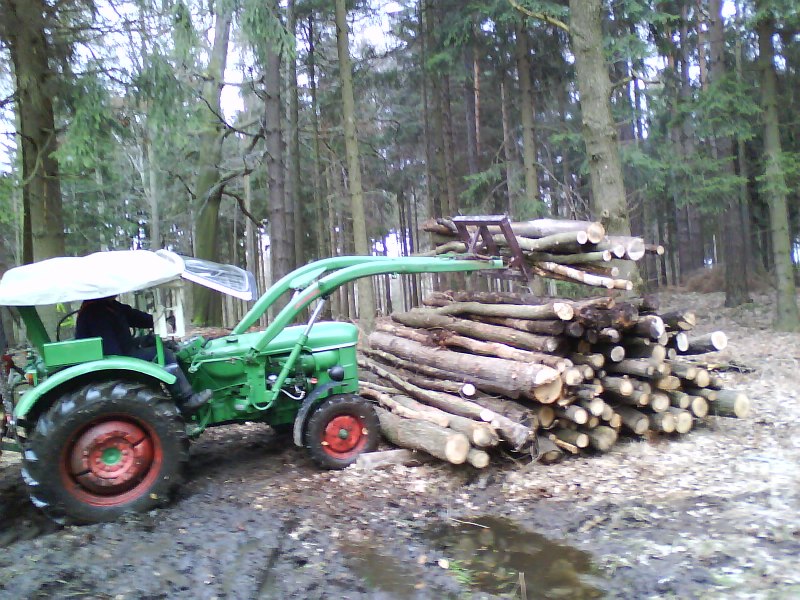 Polterbau mit Klinkenlader, ich bitte um Nachsicht.JPG