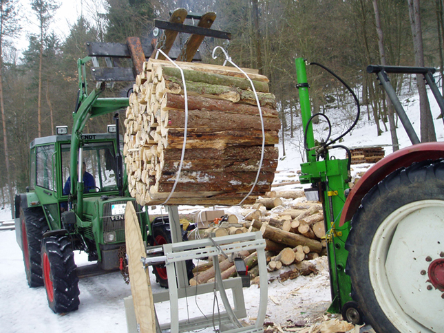 Holzbündelgerät 007.jpg