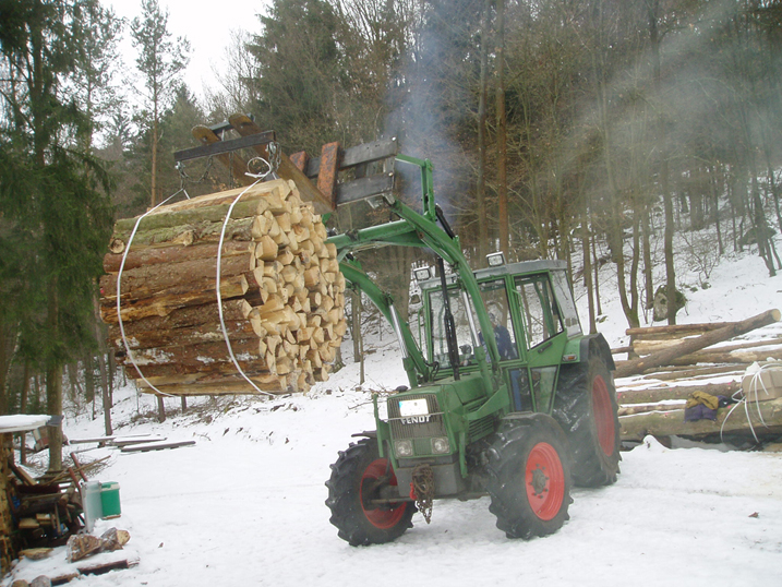 Holzbündelgerät 008.jpg