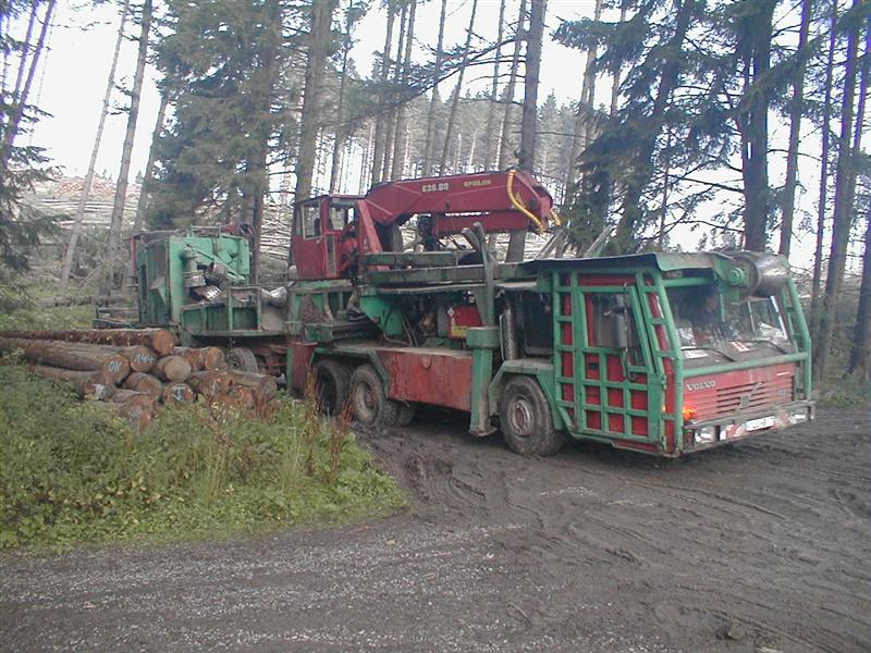 Schälmaschine 1..JPG