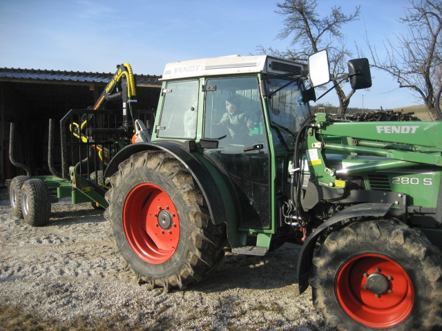 fendt2812.JPG