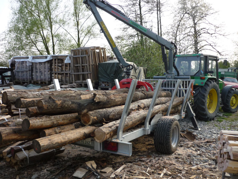 Traktor mit RW 1.jpg