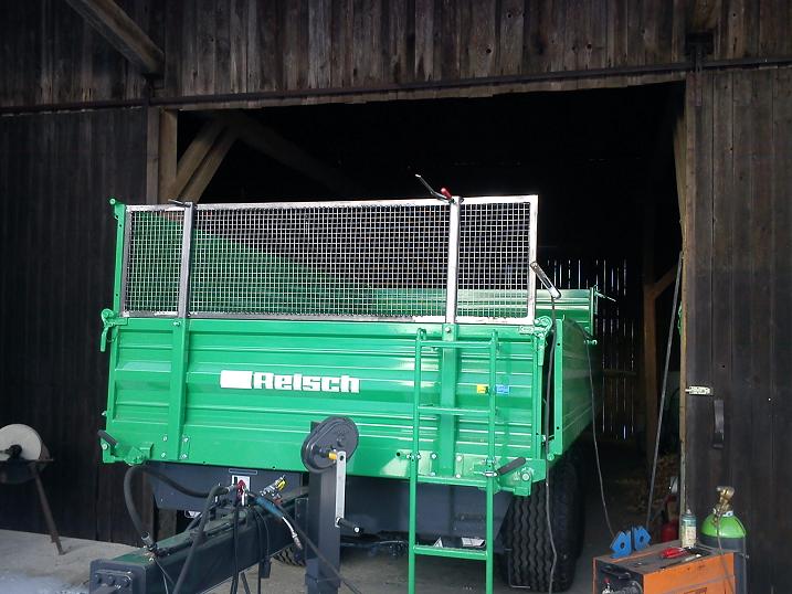 4 Anschwiessen der Rungen.JPG