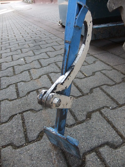 Waldarbeit und Werkzeug 2011 004.JPG