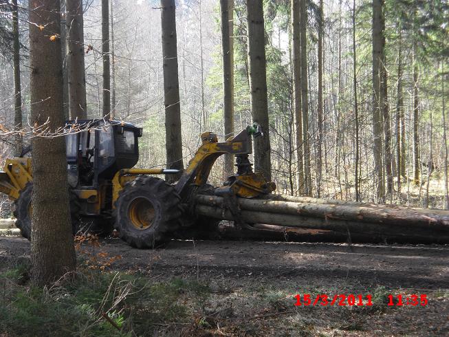 Skidder3.jpg