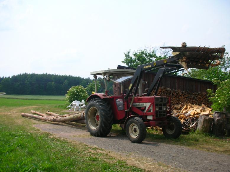 IHC 654 mit R-Schild 2010.jpg