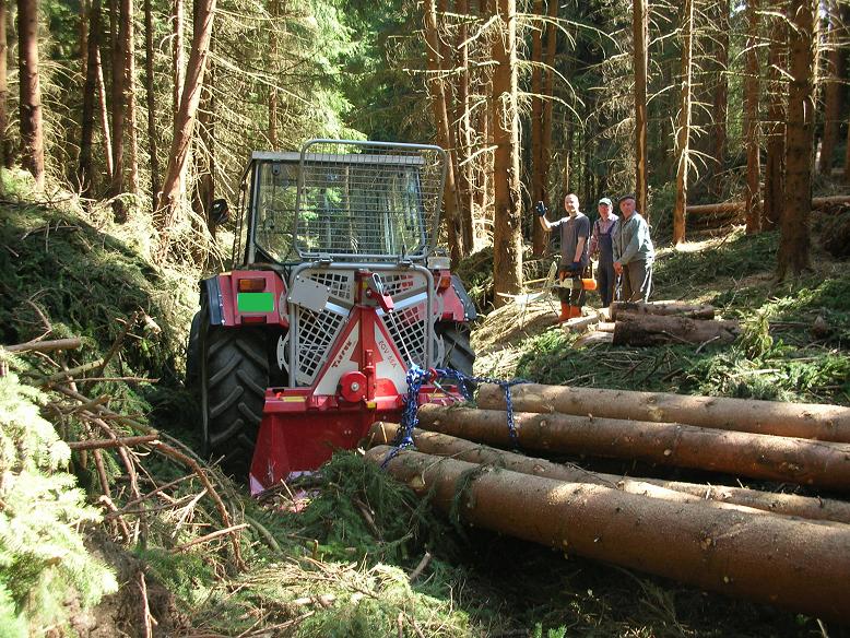 MF274 mit EGV55A 2011.jpg