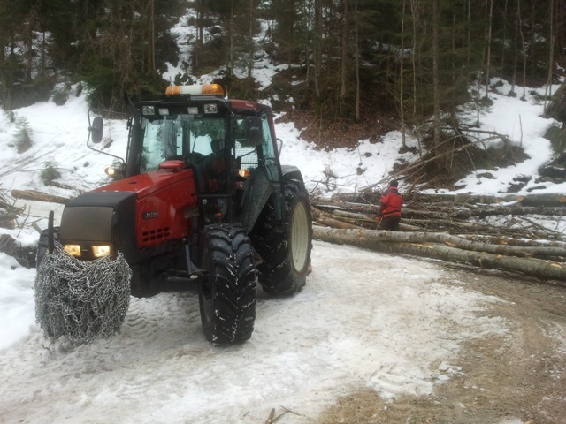 2011-02-18 12.17.20.jpg