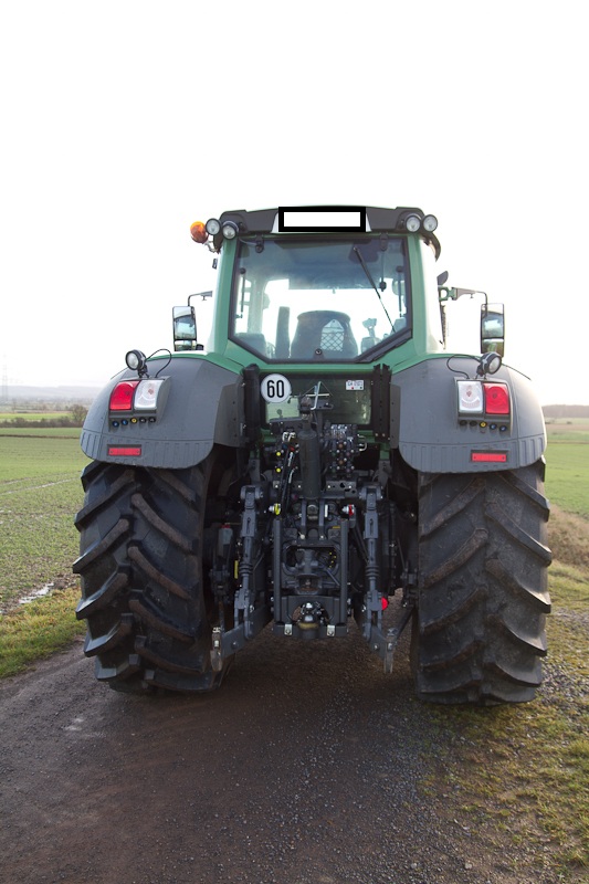 Fendt 824 (9 von 4).jpg