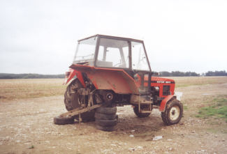 ZETOR_522_ohne_Hinterr.jpg