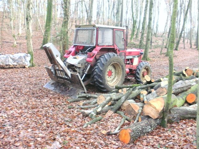 Mein Forstschlepper.JPG