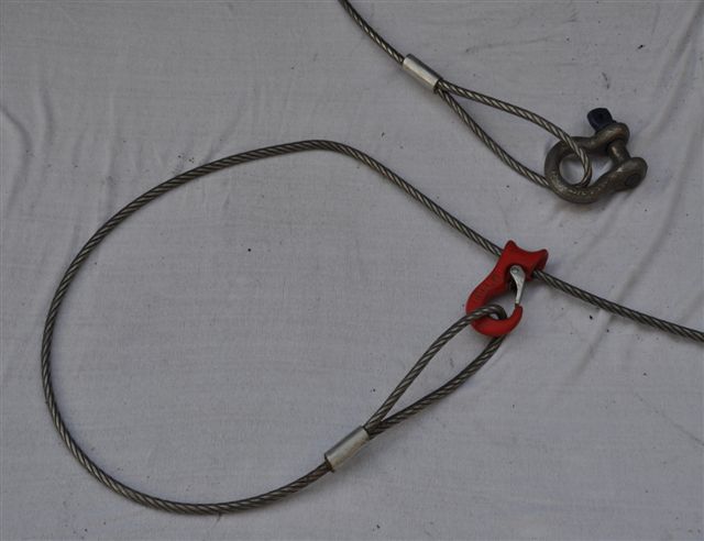 Nachziehen des Windenseiles und Seilgleithacken einhängen oder mit Schöckel die Würgeschlaufe zu ziehen.jpg