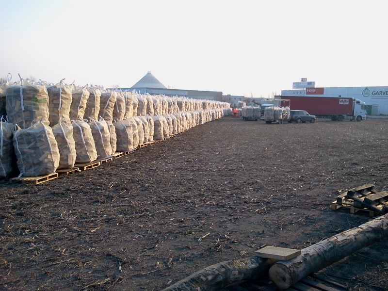 Neuer Holzplatz 3.JPG