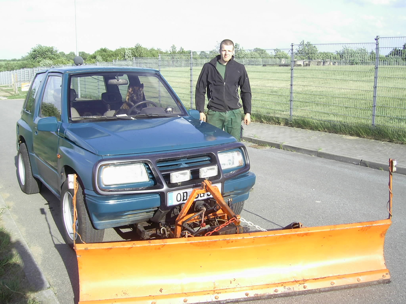 Vitara Schild.jpg