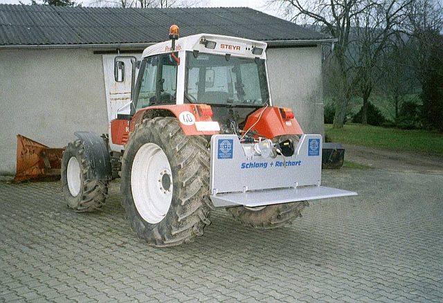 Steyr 9094 Heck1.JPG