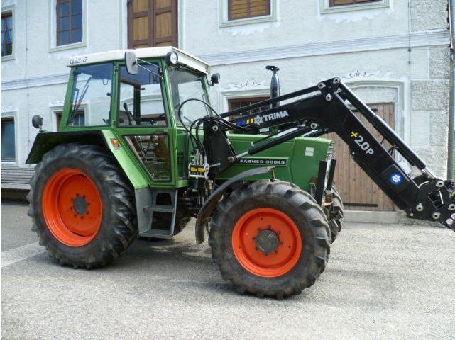 Fendt 306 LS.JPG