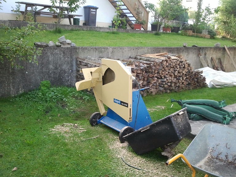 2012-08-22 08.15.18.jpg