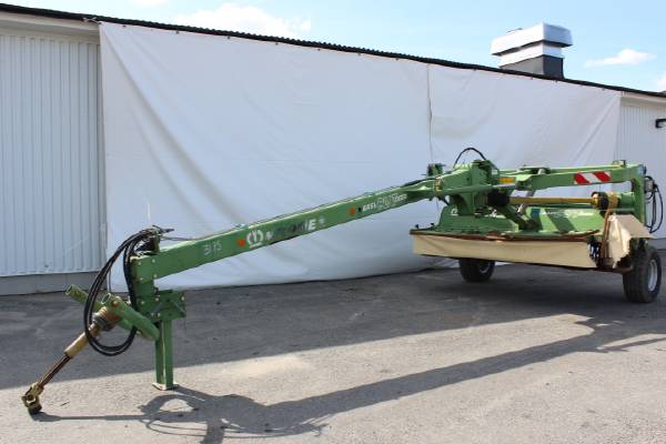 gezogenes Mähwerk.jpg