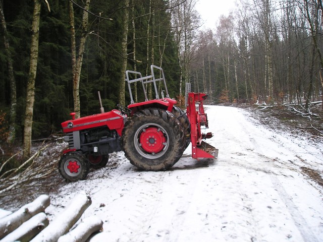 071227-Holzmachen Große Webansicht.jpg