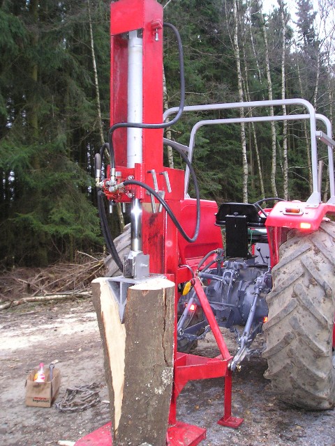 071215-Holzmachen (11) Große Webansicht.jpg