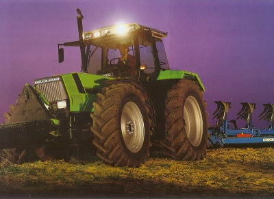 93DF6-71AgroStar.jpg