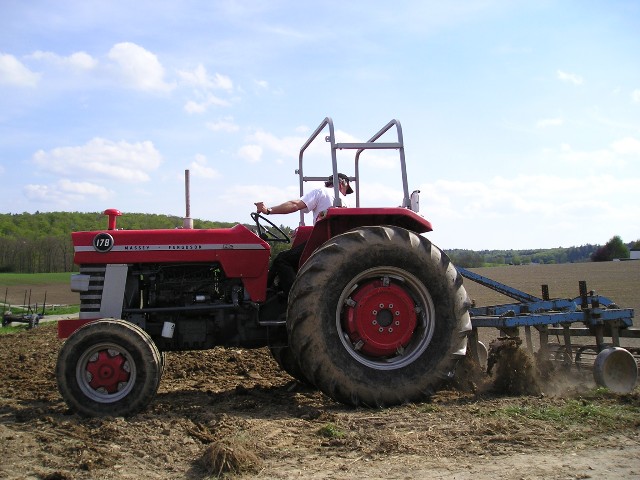 080503-Grubber-MF178 (14) Große Webansicht.jpg