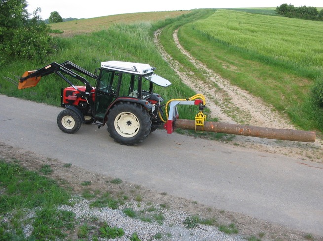 Same Argon mit Rückezange und Douglasie.jpg