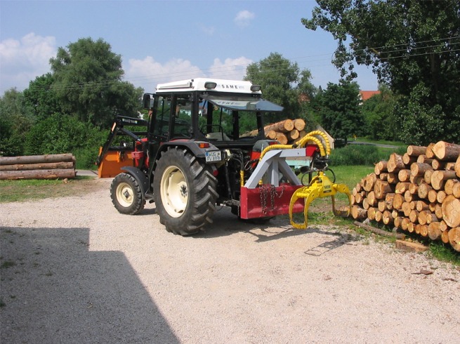 Same Argon mit Zange.jpg