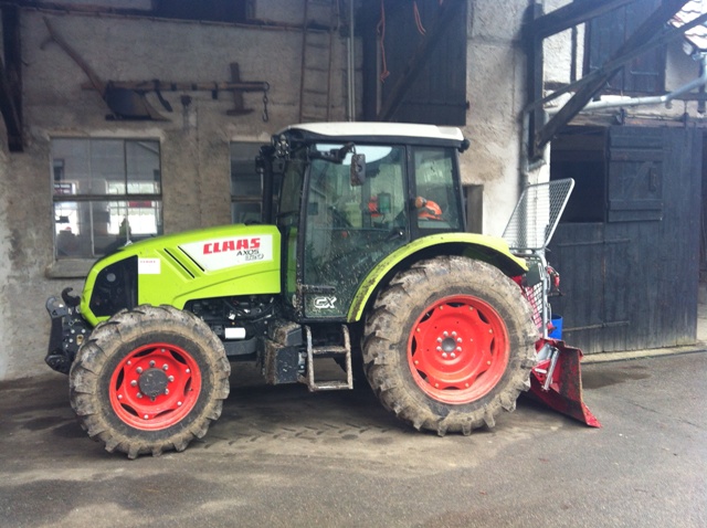 Claas mit Seilwinde .JPG